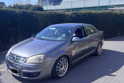 VW Jetta 300.000 km 2.999 &euro; hagen 58097