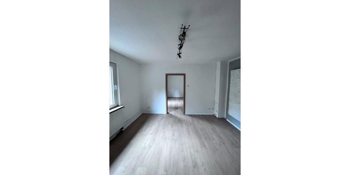 Etagenwohnung Lüdenscheid Brügge - 3 Zimmer, 68 m&sup2;, 580&euro; | Angebot:23818671