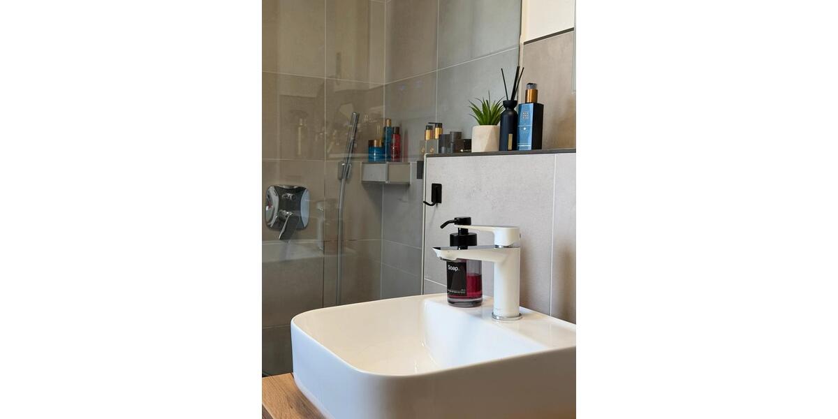 Etagenwohnung Bochum Bochum-Mitte - 3.5 Zimmer, 70 m&sup2;, 239.000&euro; | Angebot:27082819