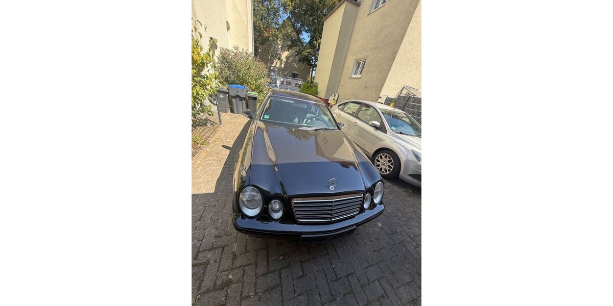 Mercedes-Benz CLK 320 259.000 km 2.500 &euro; Lünen 44536