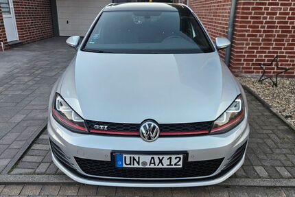 VW Golf 113.000 km 17.600 &euro; Selm 59379