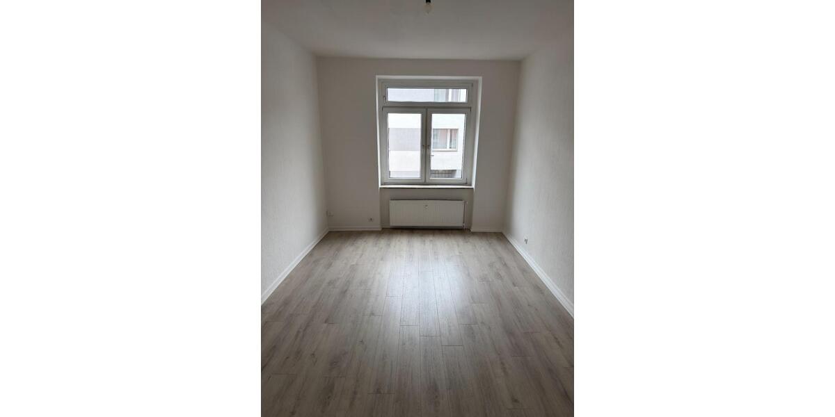 Etagenwohnung Hagen Hagen-Mitte - 3 Zimmer, 92 m&sup2;, 830&euro; | Angebot:25252398