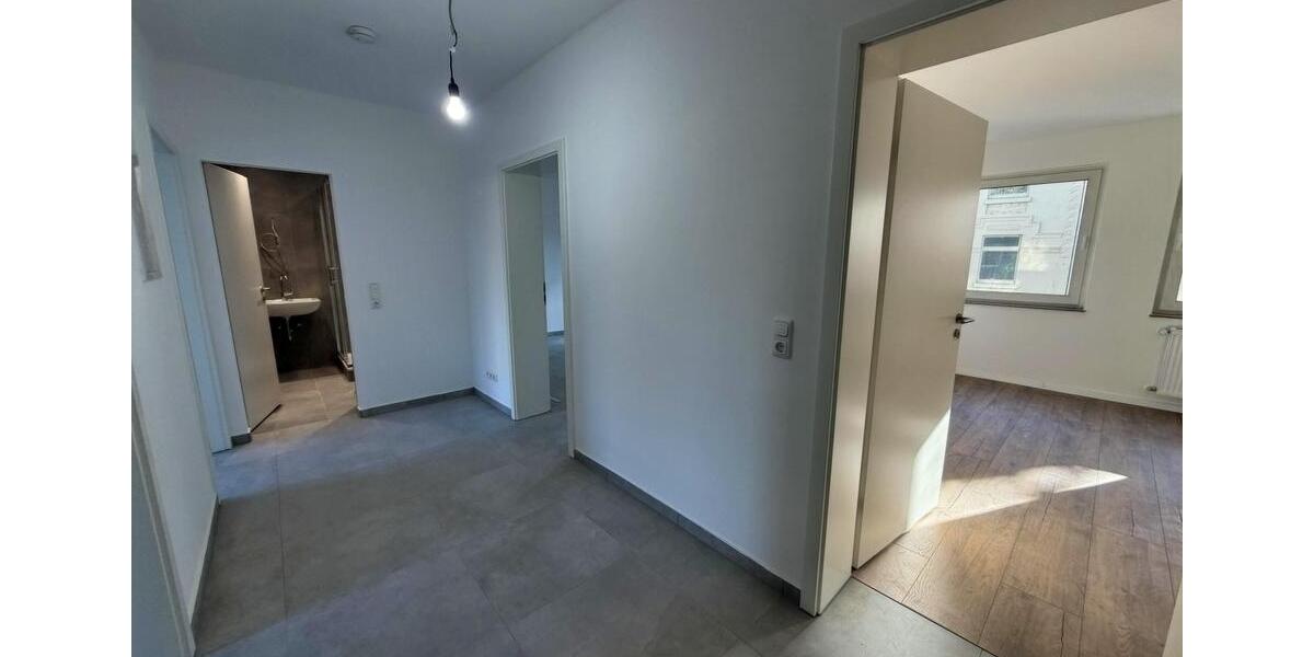 Etagenwohnung Bochum - 3 Zimmer, 80 m&sup2;, 1.100&euro; | Angebot:24930520