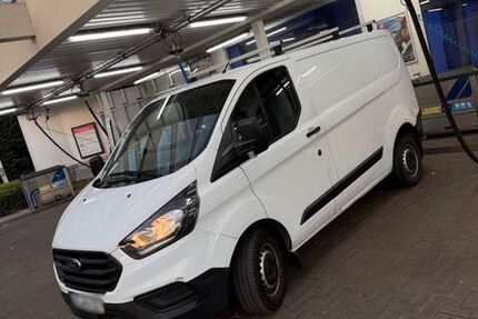 Ford Transit Custom 95.000 km 12.999 &euro; Bochum 44805