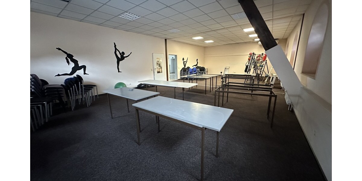 Attraktive Fahrschulfläche in Top-Lage von Dortmund-Brackel - Gewerbeobjekt Dortmund / Brackel Brackel | Angebot:26057671