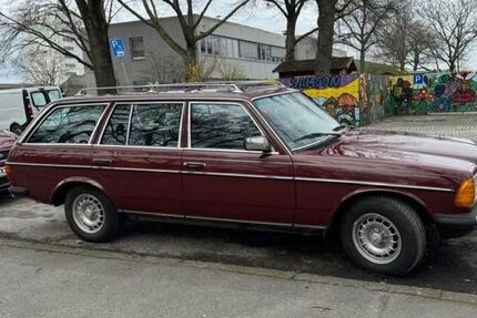 Mercedes-Benz 230 159.500 km 19.400 &euro; Bochum 44879