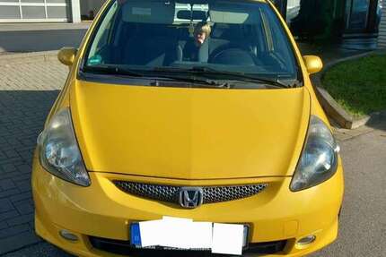 Honda Jazz 209.000 km 1.050 &euro; Hagen 58119