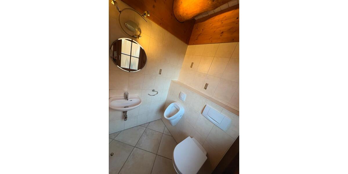 Einfamilienhaus Fröndenberg (Ruhr) - 4 Zimmer, 183 m&sup2;, 2.000&euro; | Angebot:27615708