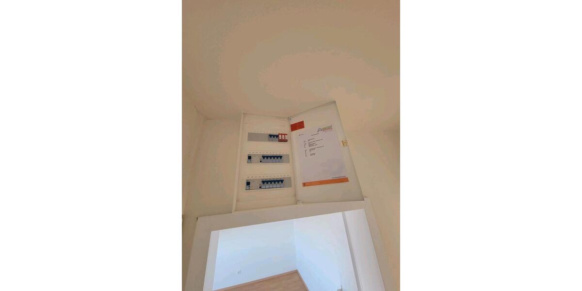 Dachgeschoßwohnung Hagen Hagen-Mitte - 3 Zimmer, 64 m&sup2;, 585&euro; | Angebot:25551496