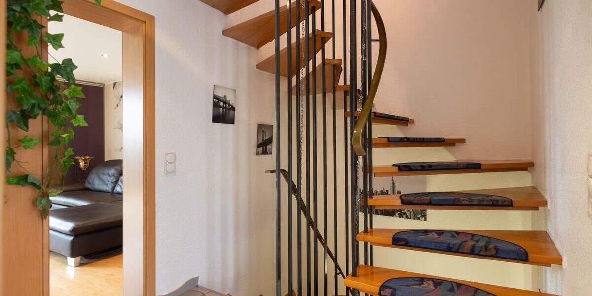 Reihenmittelhaus Dortmund Lichtendorf - 5 Zimmer, 146 m&sup2;, 399.000&euro; | Angebot:25779507