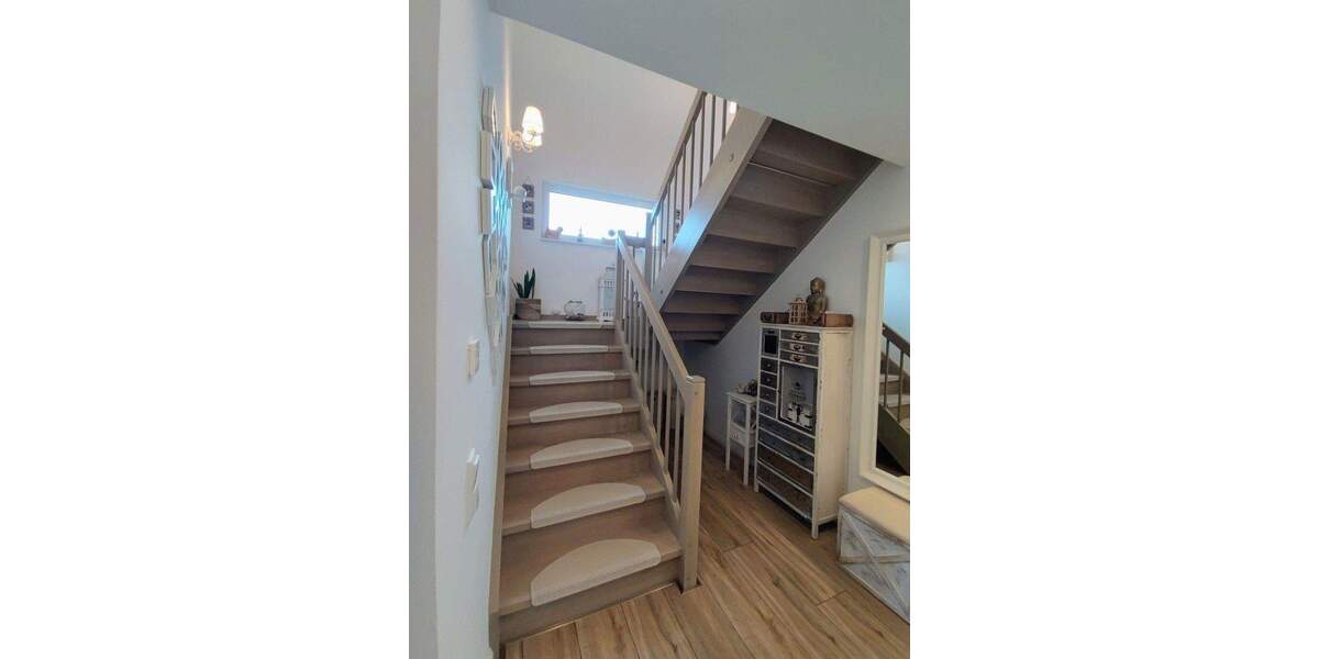 Einfamilienhaus Ennepetal Altenvoerde - 7 Zimmer, 208 m&sup2;, 749.000&euro; | Angebot:25948110