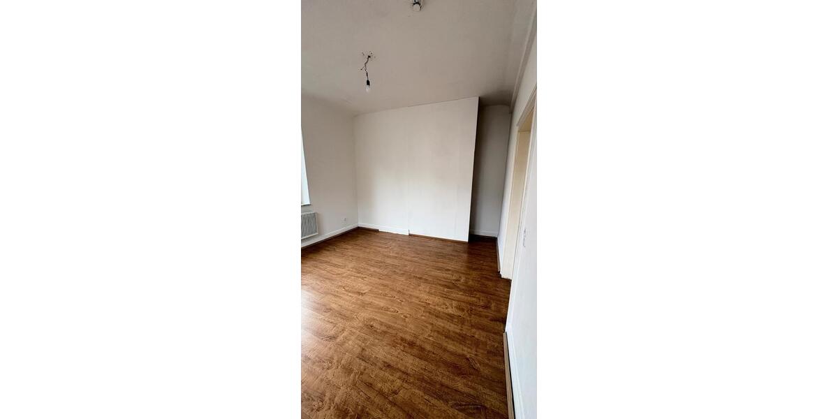 Etagenwohnung Gevelsberg - 3 Zimmer, 94 m&sup2;, 129.000&euro; | Angebot:27618229
