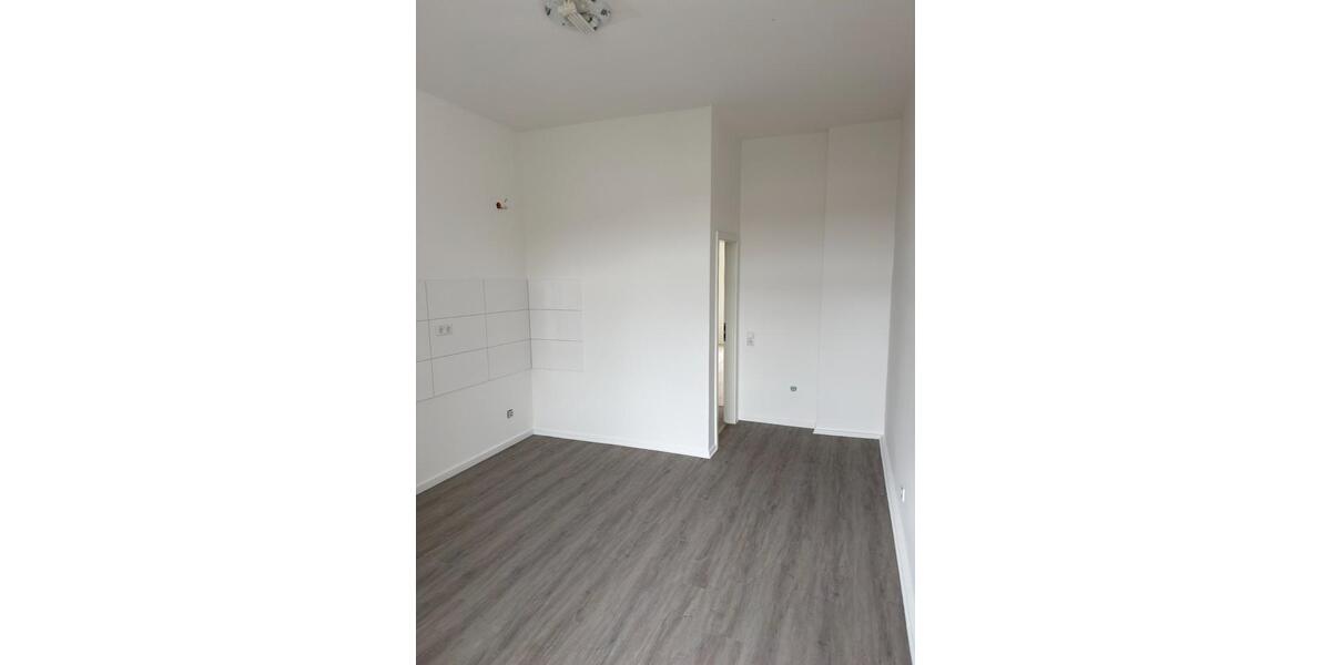Etagenwohnung Hagen Hagen-Mitte - 3 Zimmer, 92 m&sup2;, 830&euro; | Angebot:25252398