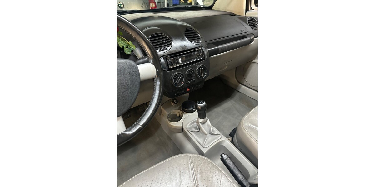 VW New Beetle 86.000 km 6.000 &euro; Hagen 58095