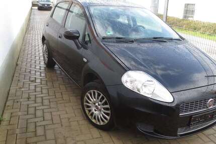 Fiat Grande Punto 60.000 km 3.990 &euro; Iserlohn 58644