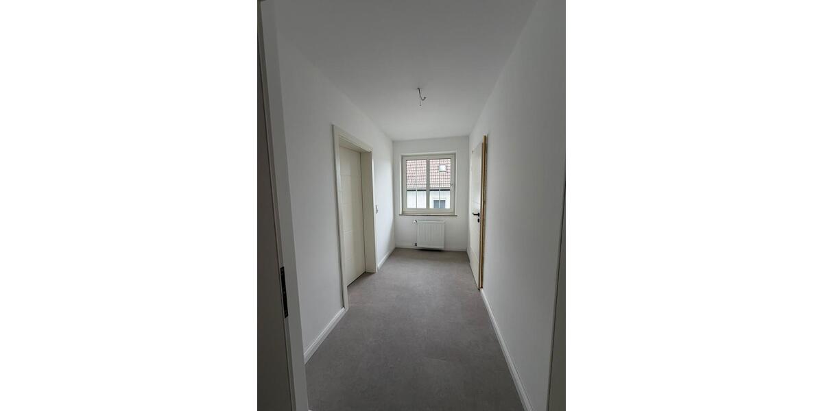 Etagenwohnung Hagen Hohenlimburg - 2.5 Zimmer, 84 m&sup2;, 1.220&euro; | Angebot:27596769