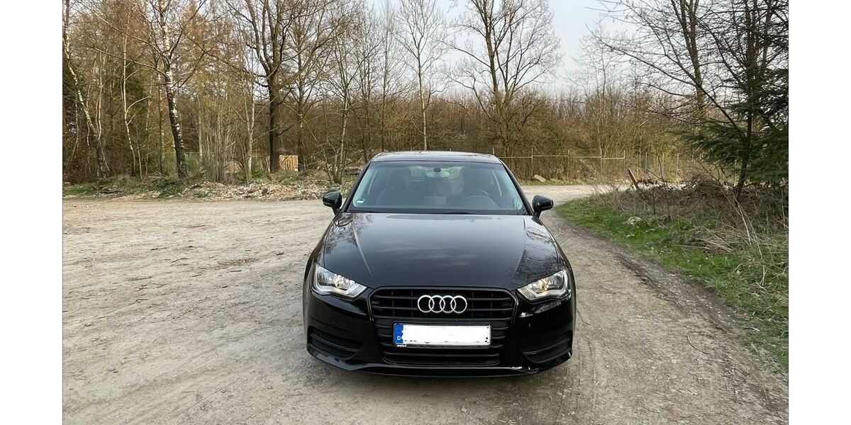 Audi A3 173.000 km 6.700 &euro; Halver 58553
