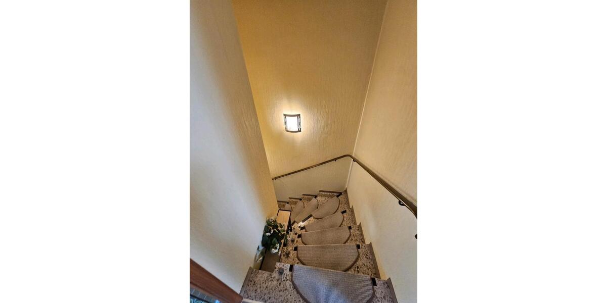 Doppelhaushälfte Bergkamen - 5 Zimmer, 130 m&sup2;, 1.800&euro; | Angebot:27614931