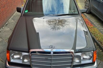 Mercedes-Benz 260 166.000 km 11.499 &euro; Dortmund 44225