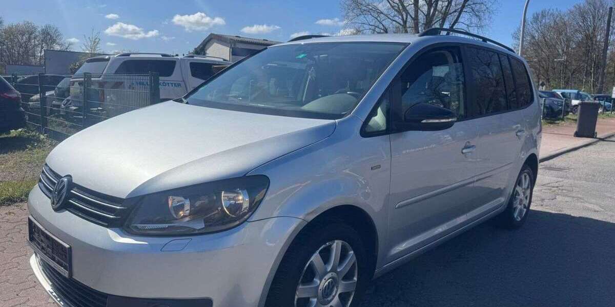 VW Touran 219.000 km 5.990 &euro; Datteln 45711