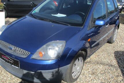 Ford Fiesta 69.874 km 2.499 &euro; Selm 59379