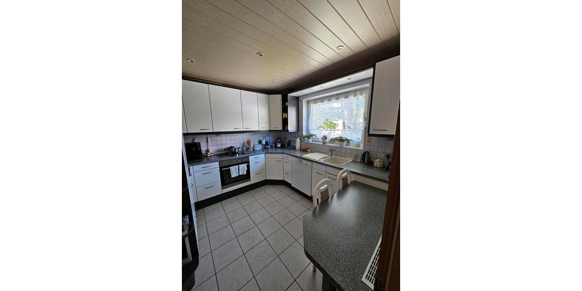 Doppelhaushälfte Bergkamen - 5 Zimmer, 130 m&sup2;, 1.800&euro; | Angebot:27614931