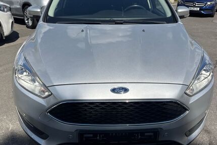 Ford Focus 110.000 km 8.990 &euro; Lüdenscheid 58511