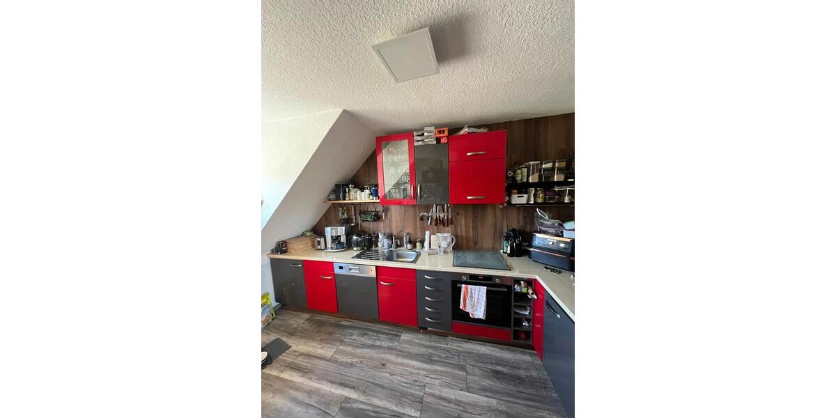 Dachgeschoßwohnung Dortmund Huckarde - 2.5 Zimmer, 84 m&sup2;, 950&euro; | Angebot:26664068