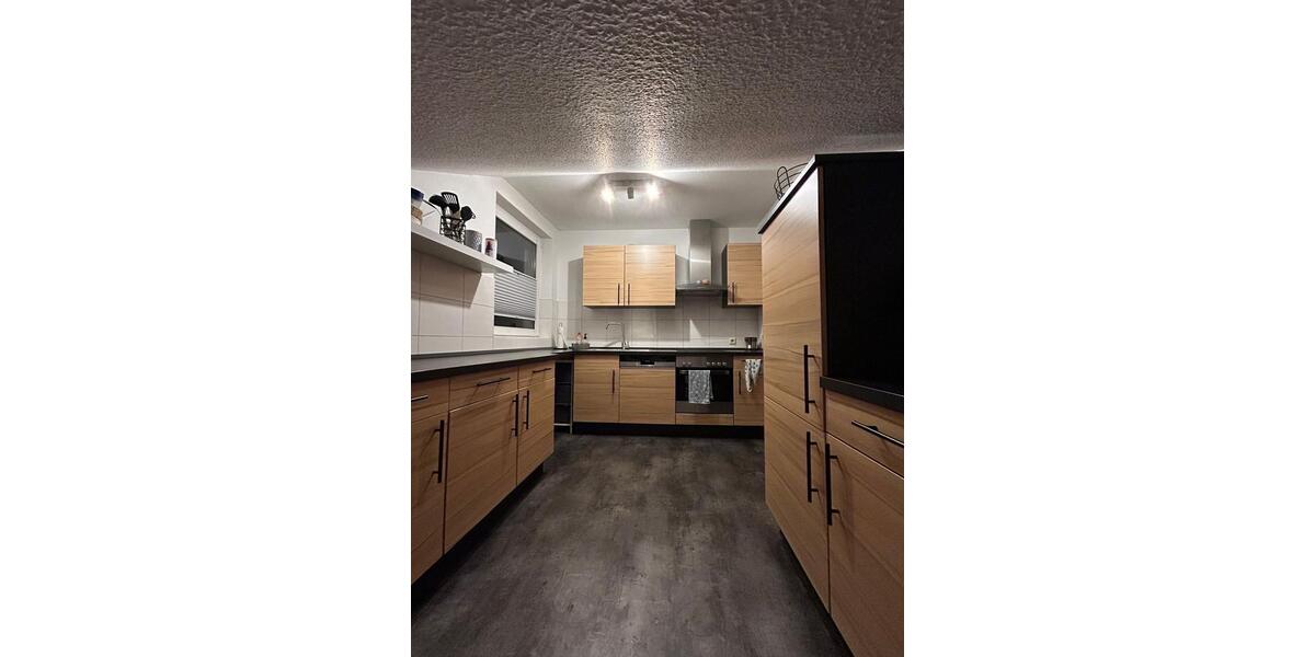 Dachgeschoßwohnung Unna Alte Heide - 2 Zimmer, 75 m&sup2;, 750&euro; | Angebot:25532977