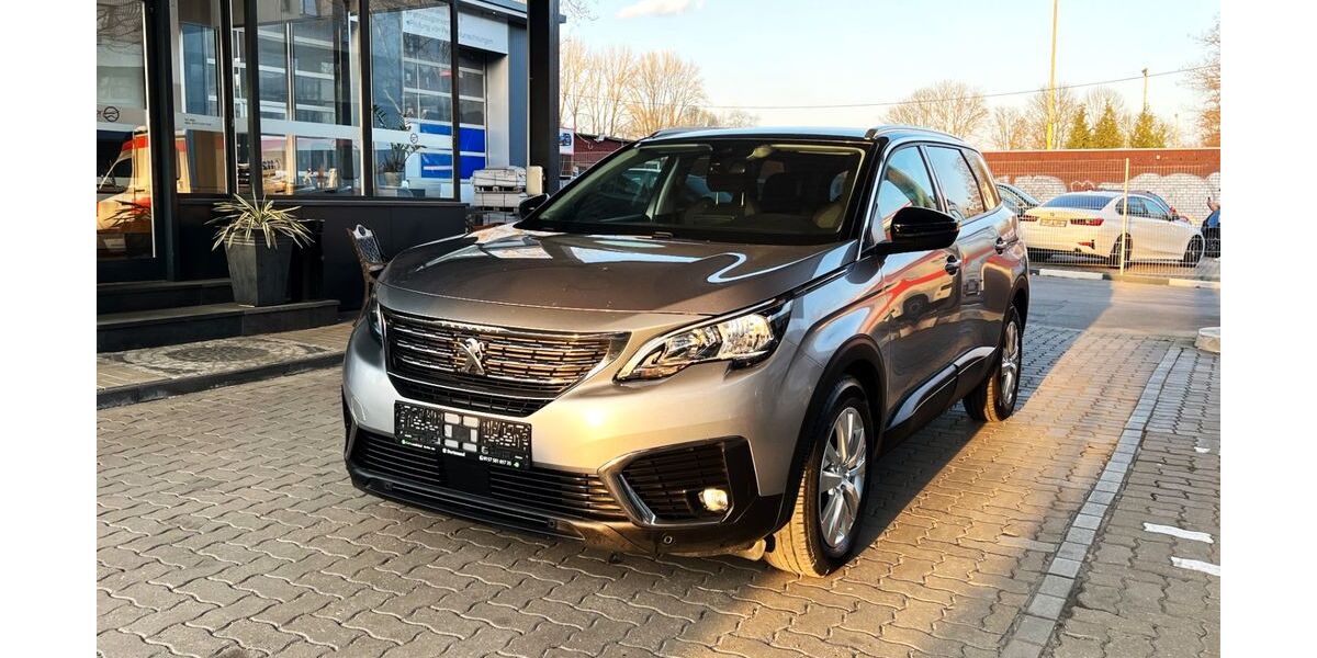 Peugeot 5008 121.000 km 13.900 &euro; Dortmund 44145