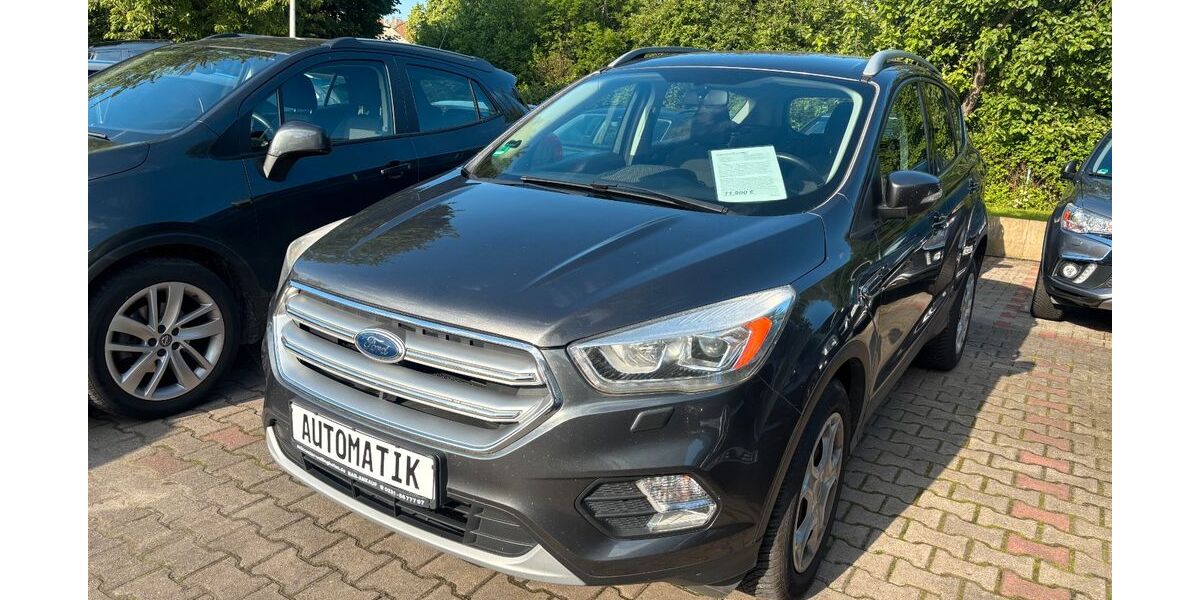 Ford Kuga 139.000 km 11.900 &euro; Dortmund 44265