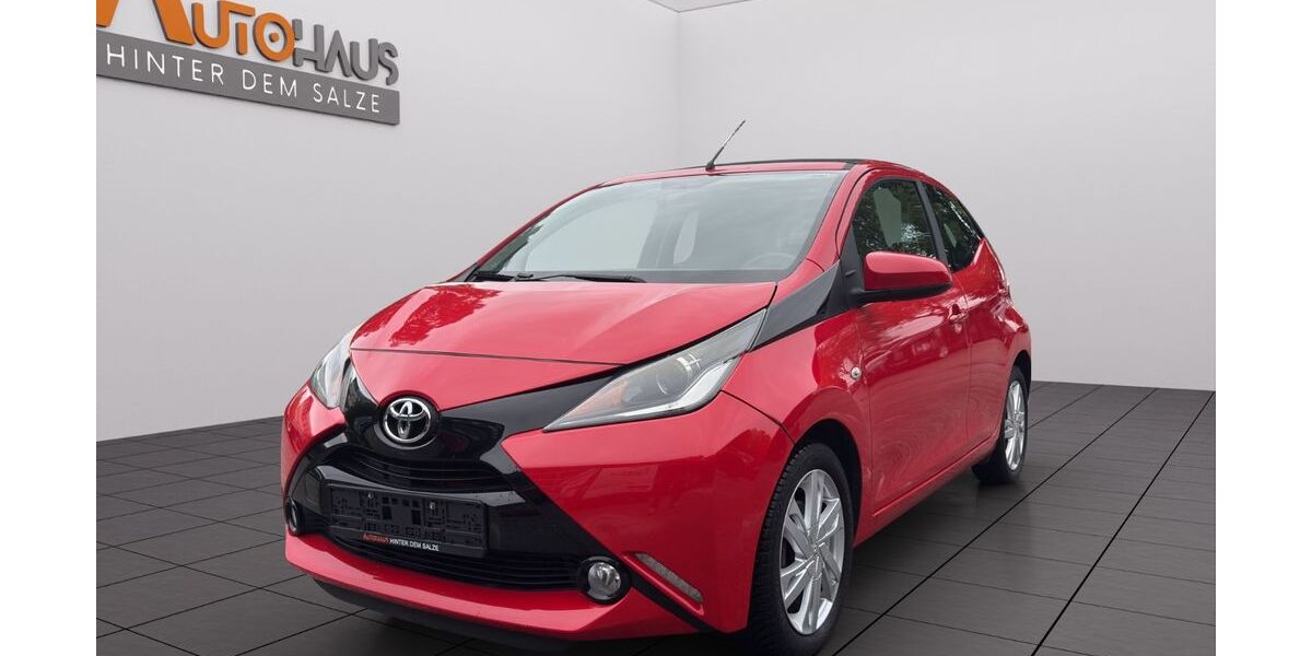 Toyota Aygo (X) 122.000 km 6.690 &euro; Dortmund 44149