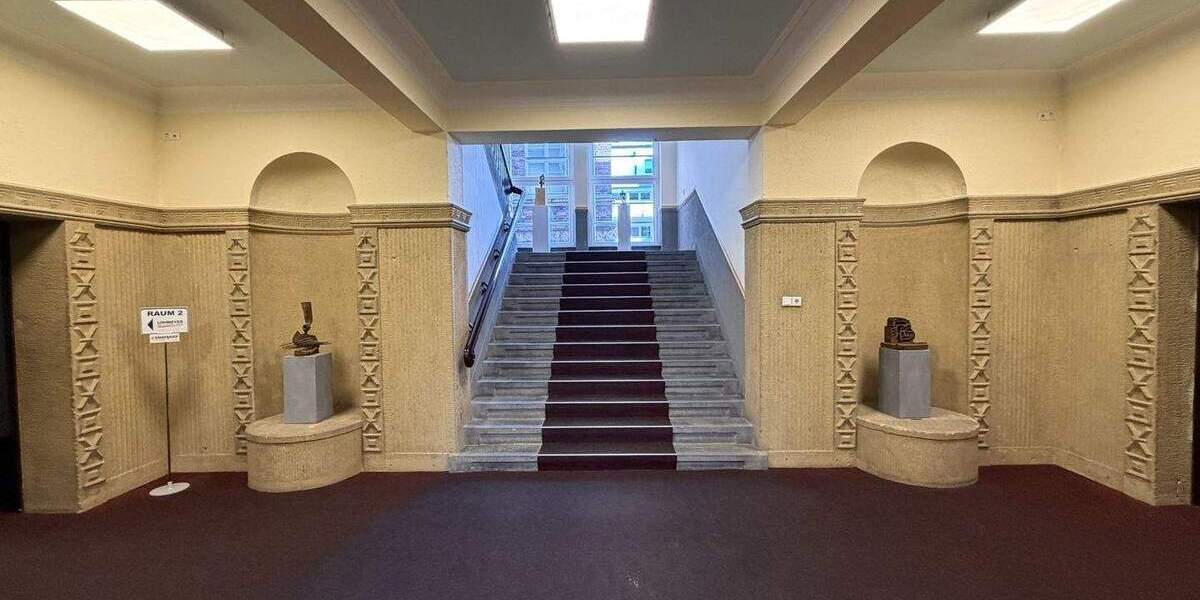 Gewerbeobjekt Hagen Hochschulviertel - 7 Zimmer, 243 m&sup2;, 2.400&euro; | Angebot:25675679