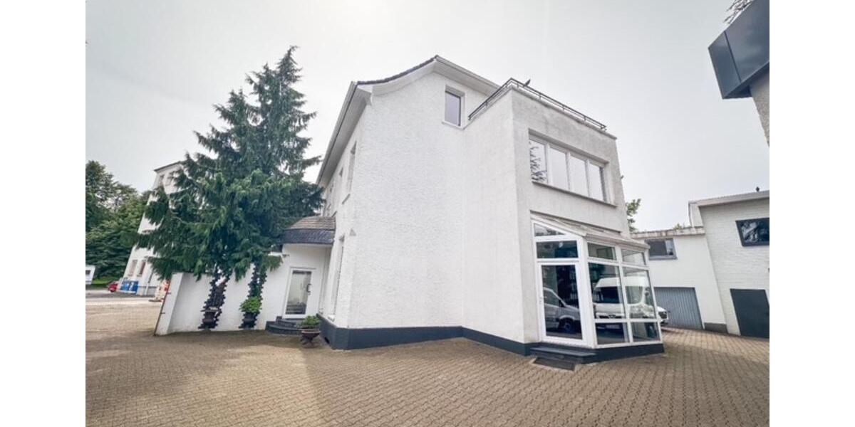 Erdgeschoßwohnung Gevelsberg - 6 Zimmer, 3.300&euro; | Angebot:23708112