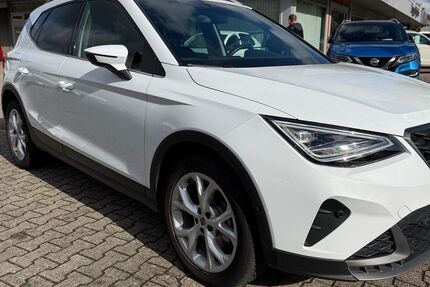 Seat Arona 44.212 km 16.990 &euro; Witten 58456