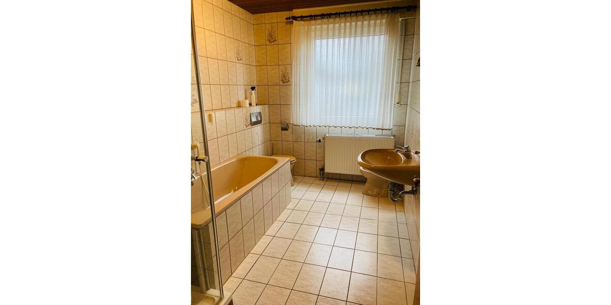 Reihenhaus Lünen Alstedde - 4 Zimmer, 109 m&sup2;, 290.000&euro; | Angebot:24352174
