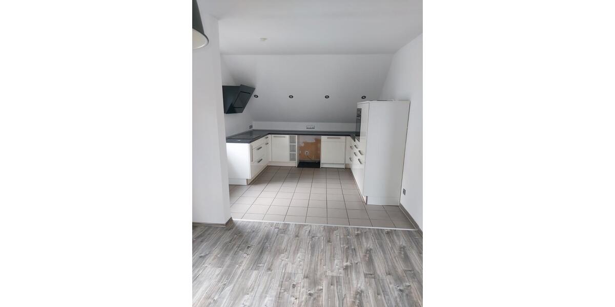 Dachgeschoßwohnung Fröndenberg (Ruhr) - 3 Zimmer, 68 m&sup2;, 580&euro; | Angebot:27619591