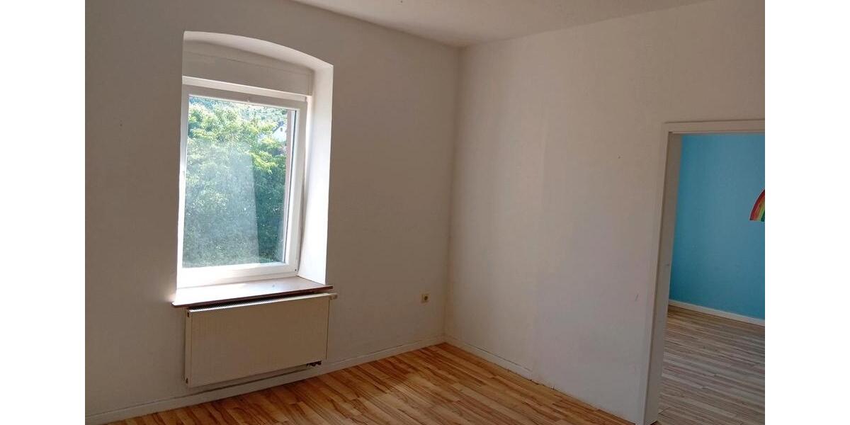 Erdgeschoßwohnung Werdohl - 4 Zimmer, 95 m&sup2;, 790&euro; | Angebot:27587187