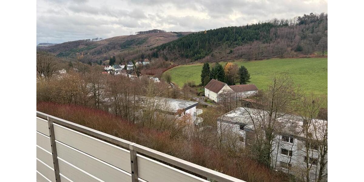 Etagenwohnung Lünen Brambauer - 4.5 Zimmer, 106 m&sup2;, 1.150&euro; | Angebot:24795136