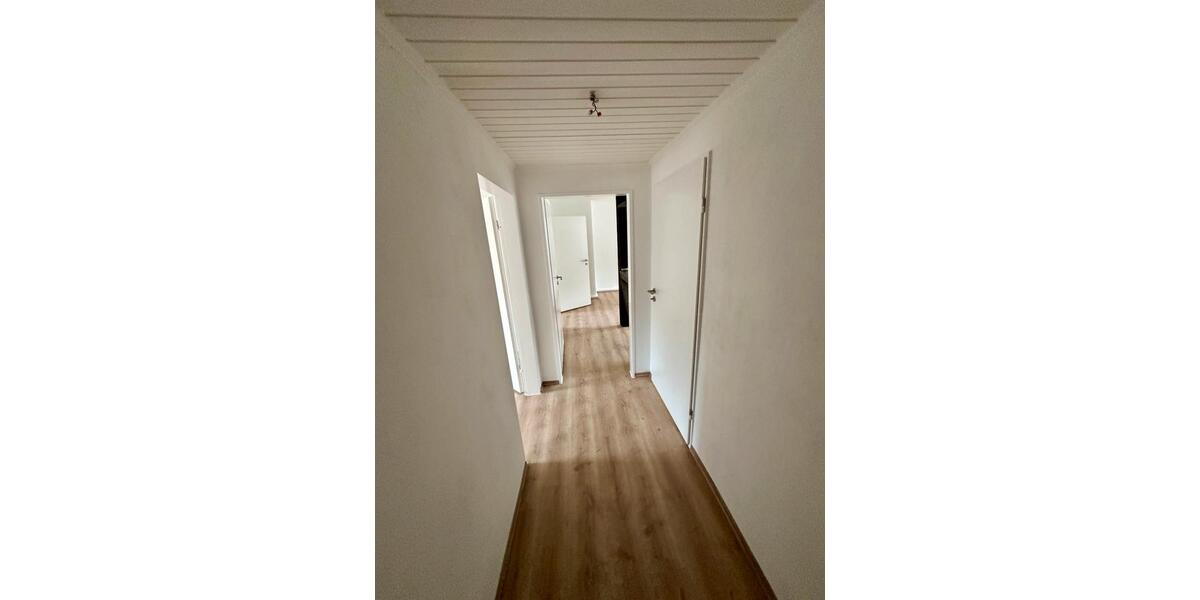 Dachgeschoßwohnung Hagen Hagen-Nord - 4.5 Zimmer, 93 m&sup2;, 149.000&euro; | Angebot:26125632