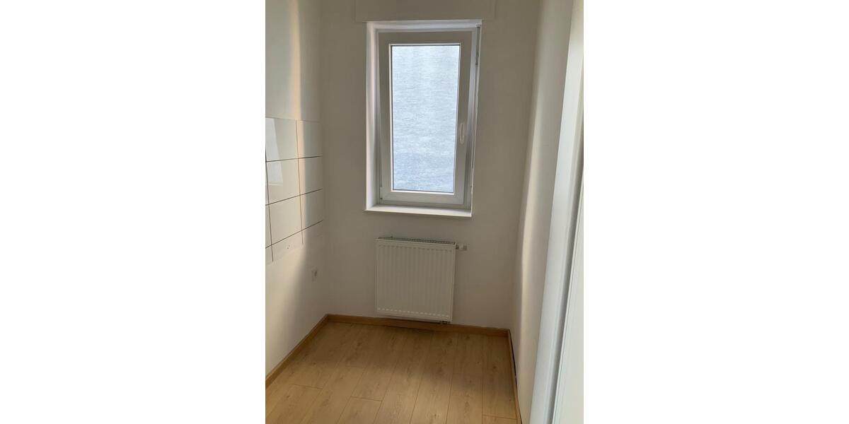 Etagenwohnung Bochum Bochum-Ost - 2 Zimmer, 67 m&sup2;, 490&euro; | Angebot:25903138