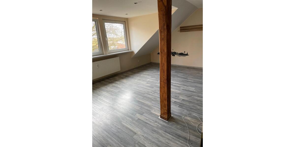 Dachgeschoßwohnung Bochum Bochum-Südwest - 4 Zimmer, 70 m&sup2;, 725&euro; | Angebot:26652574