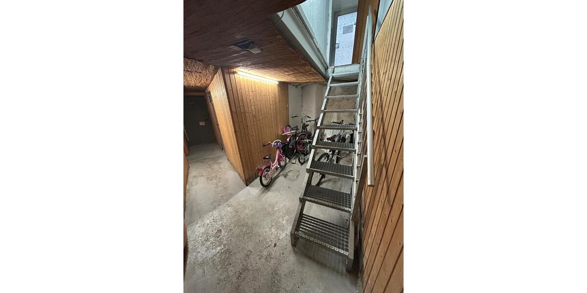 Mehrfamilienhaus, Wohnhaus Hemer - 8 Zimmer, 230 m&sup2;, 330.000&euro; | Angebot:27083333