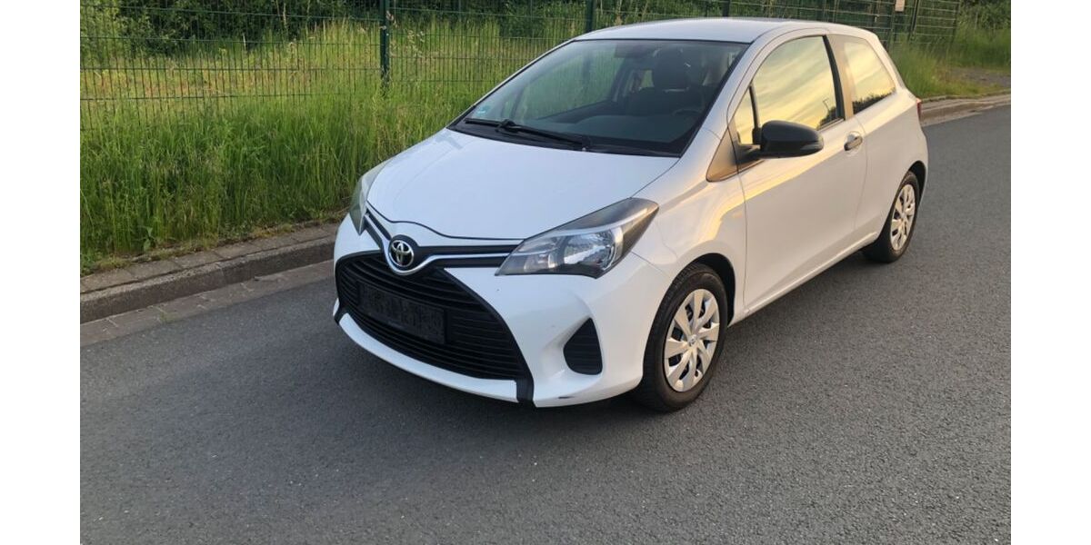 Toyota Yaris 291.000 km 3.750 &euro; Holzwickede 59439