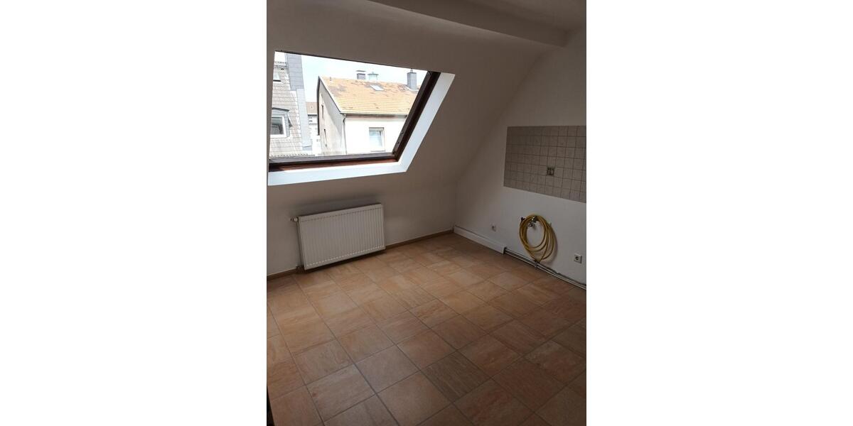 Dachgeschoßwohnung Hagen - 2 Zimmer, 50 m&sup2;, 310&euro; | Angebot:27586590