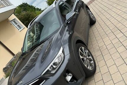 Kia Stonic 90.000 km 11.900 &euro; Ennepetal 58256