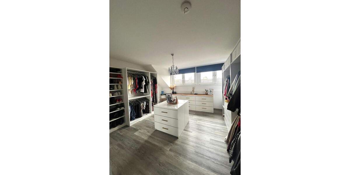 Etagenwohnung Dortmund Hombruch - 4 Zimmer, 76 m&sup2;, 240.000&euro; | Angebot:25744928