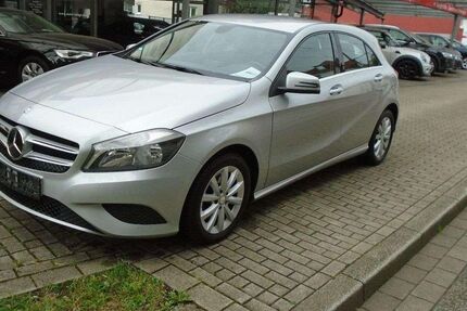 Mercedes-Benz A 180 127.000 km 9.990 &euro; Dortmund 44225