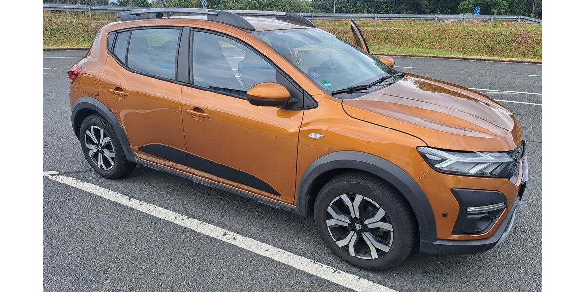 Dacia Sandero 80.000 km 12.900 &euro; Schwerte 58239