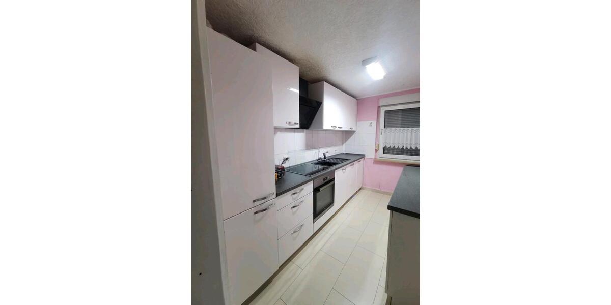 Erdgeschoßwohnung Bönen - 7 Zimmer, 100 m&sup2;, 250.000&euro; | Angebot:27534132